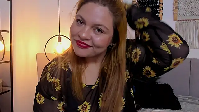 Snapshot of Sophie_ebanks chatting on October 18, 2025, 3:24 pm Sophie ebanks online show from October 18, 2025, 3:24 pm
