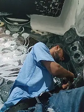 vergueo3 online show from November 28, 2025, 3:09 am