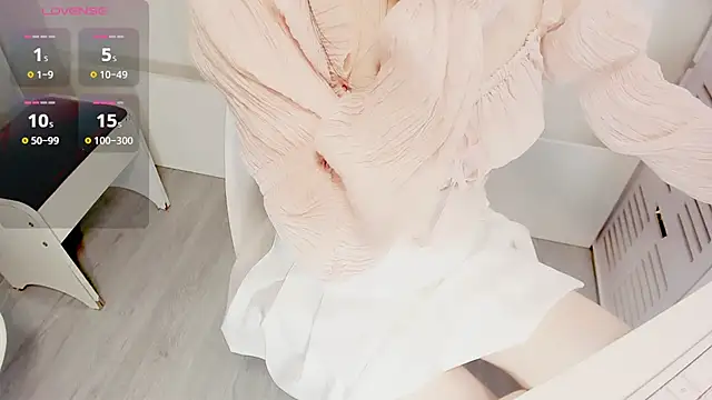 mimi babyyy online show from May 29, 2026, 1:09 pm
