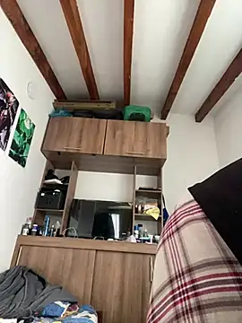 liam Brooks9 online show from January 10, 2026, 2:08 pm