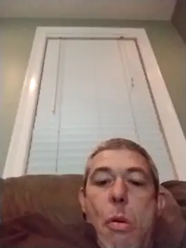 Snapshot of burby79 chatting on November 11, 2025, 7:30 am burby79 online show from November 11, 2025, 7:30 am