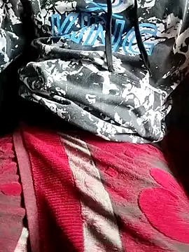 DesiBlackBull online show from November 28, 2025, 9:01 am