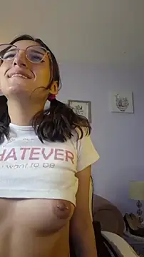 princess foxxy online show from December 19, 2025, 10:39 pm