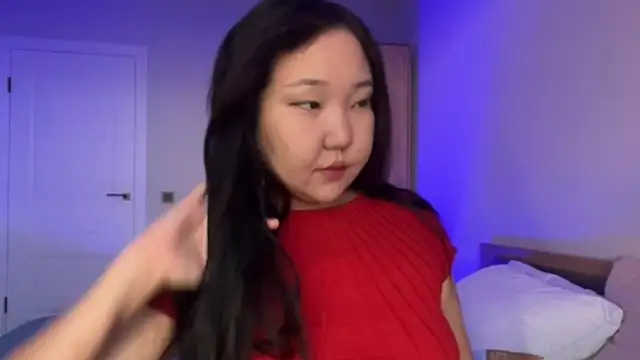 tammyXD online show from October 25, 2025, 2:13 pm