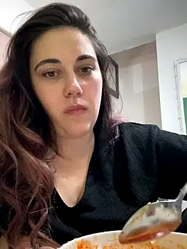 YourFrenchFeliciexo online show from November 1, 2025, 11:29 pm