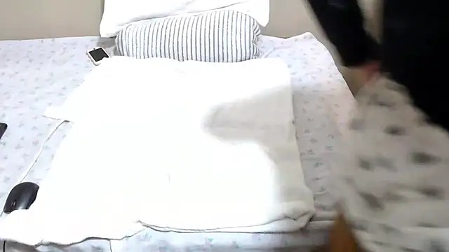 Snapshot of RissaGx chatting on November 7, 2025, 6:02 am RissaGx online show from November 7, 2025, 6:02 am