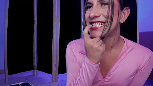 stefy bratz online show from February 22, 2026, 3:40 am