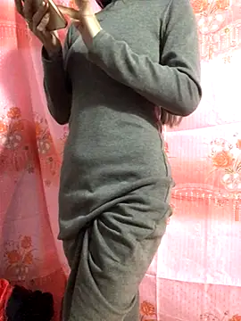 Kylie beem online show from December 14, 2025, 3:01 am