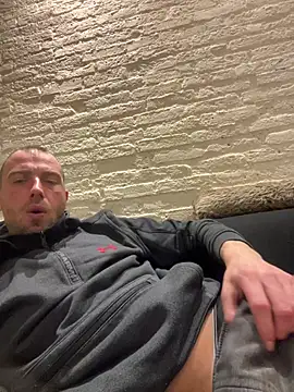 Rotteei1 online show from February 28, 2026, 9:05 pm