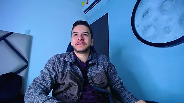 mike 257 online show from December 19, 2025, 12:01 pm