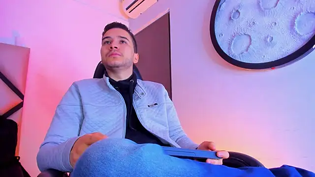 mike 257 online show from January 9, 2026, 11:46 am