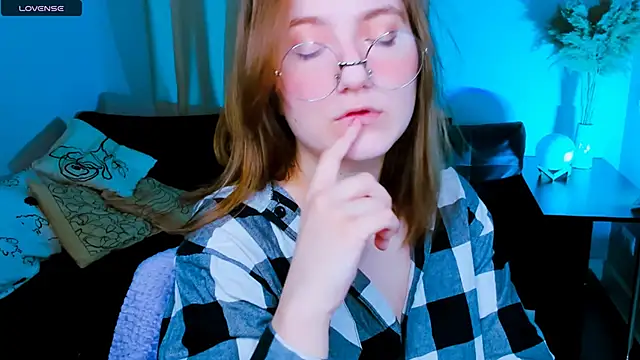 fairy tara online show from December 2, 2025, 2:34 pm