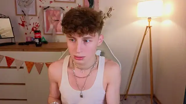 crisp1n online show from October 24, 2025, 2:46 pm