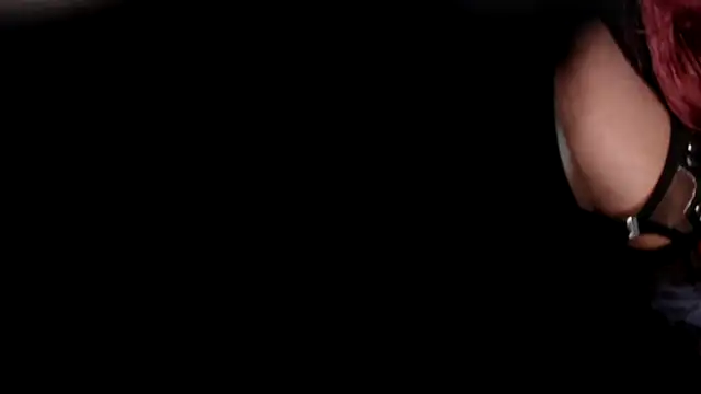 Snapshot of mistressdominanoire chatting on November 19, 2025, 4:01 am mistressdominanoire online show from November 19, 2025, 4:01 am