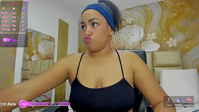 NahomiWalker  online show from November 18, 2025, 7:18 pm