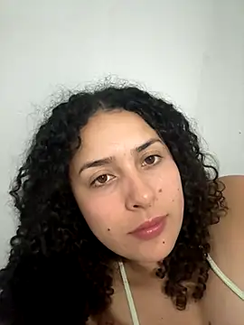 Snapshot of To_nella chatting on October 21, 2025, 2:23 am To nella online show from October 21, 2025, 2:23 am