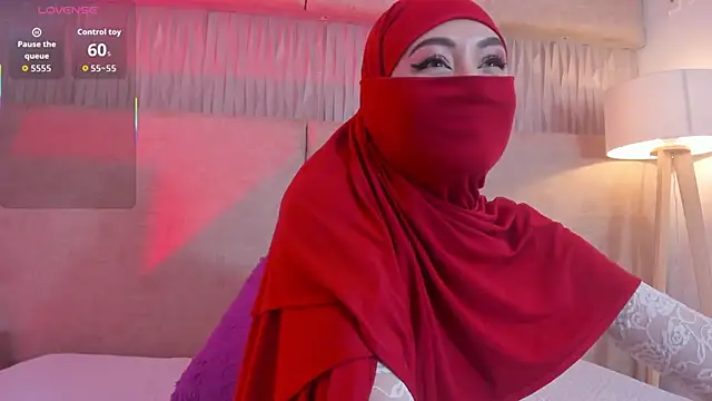 fatiima  online show from November 15, 2025, 2:02 pm