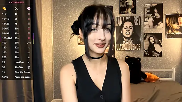 ForeTiff online show from November 20, 2025, 8:19 pm