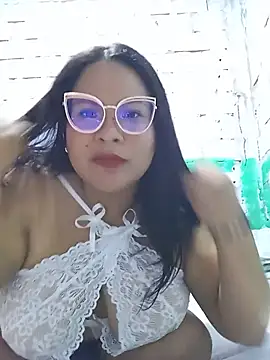 Snapshot of celeste122595 chatting on May 28, 2026, 4:10 am celeste122595 online show from May 28, 2026, 4:10 am
