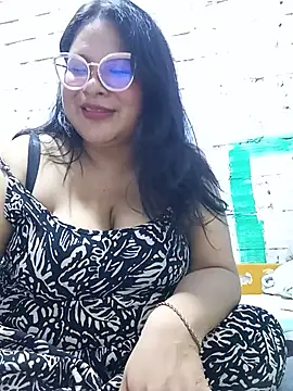 Snapshot of celeste122595 chatting on July 8, 2026, 3:11 am celeste122595 online show from July 8, 2026, 3:11 am