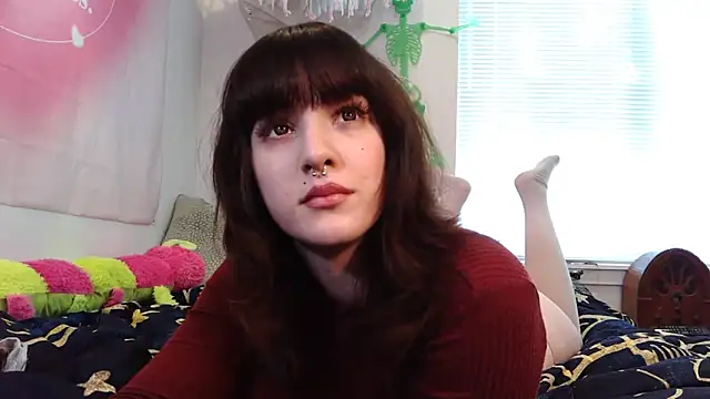 Snapshot of Trickylucy555 chatting on February 2, 2026, 7:56 pm Trickylucy555 online show from February 2, 2026, 7:56 pm