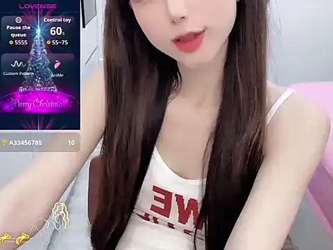 Snapshot of -Alicee- chatting on June 11, 2026, 8:45 am -Alicee- online show from June 11, 2026, 8:45 am