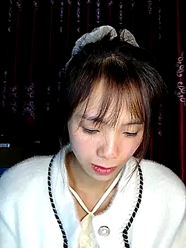 Snapshot of Monkey-0d chatting on November 2, 2025, 1:35 pm Monkey-0d online show from November 2, 2025, 1:35 pm
