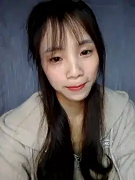 Snapshot of Monkey-0d chatting on November 18, 2025, 7:13 am Monkey-0d online show from November 18, 2025, 7:13 am