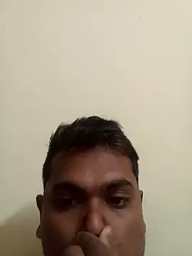 Snapshot of samiralone chatting on October 22, 2025, 2:23 am samiralone online show from October 22, 2025, 2:23 am