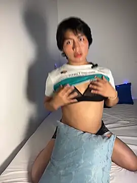 Snapshot of Nathasa_Devereux chatting on October 29, 2025, 3:31 am Nathasa Devereux online show from October 29, 2025, 3:31 am