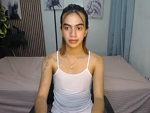 Snapshot of luv_trix chatting on December 3, 2025, 9:18 am luv trix online show from December 3, 2025, 9:18 am