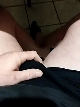 Cedric7653 online show from December 22, 2025, 2:19 am