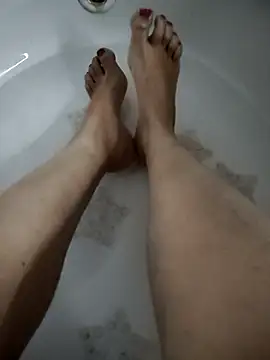 sexydeaChanel online show from November 17, 2025, 6:57 pm