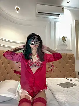 Hottie hania online show from February 20, 2026, 5:35 pm