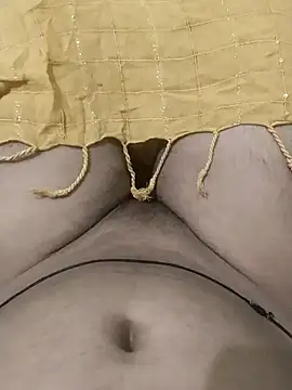 sexy 6hvhhh online show from April 17, 2026, 6:00 pm