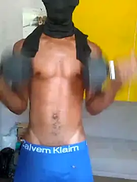 Snapshot of 876tom chatting on February 4, 2026, 5:19 pm 876tom online show from February 4, 2026, 5:19 pm