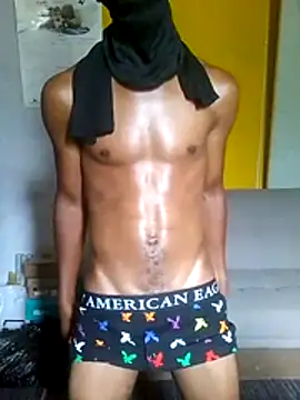 Snapshot of 876tom chatting on March 4, 2026, 6:25 pm 876tom online show from March 4, 2026, 6:25 pm