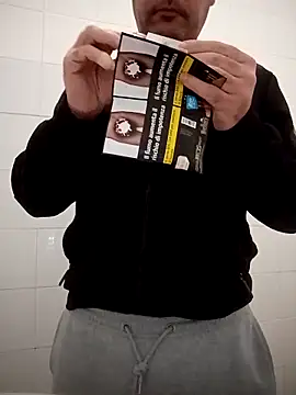 Romaeterna  online show from October 29, 2025, 8:32 pm