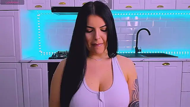 RheaLynn online show from March 19, 2026, 9:30 pm