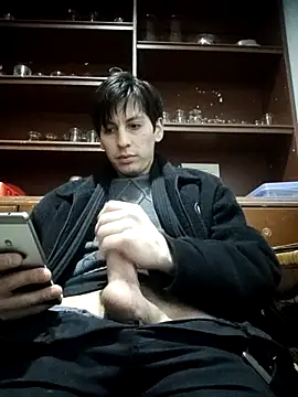 Carriata larry online show from November 4, 2025, 4:33 am