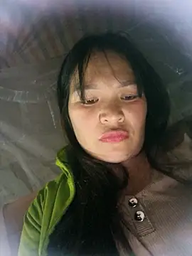 chipu06 online show from February 2, 2026, 2:49 pm