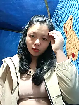 lisa-bae00 online show from November 21, 2025, 11:53 am