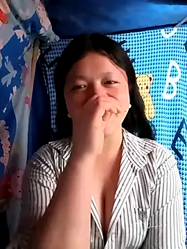 lisa-bae00 online show from February 28, 2026, 12:28 pm