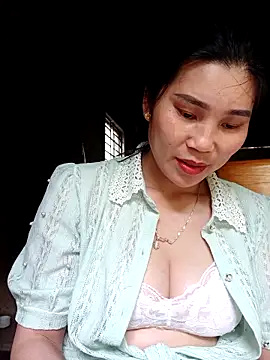 Bear bear0 online show from March 24, 2026, 2:49 am