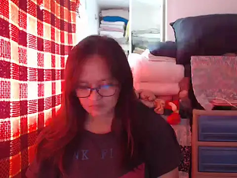 Kinkybela2025 online show from December 2, 2025, 12:27 am