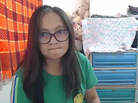 Kinkybela2025 online show from January 12, 2026, 1:00 am