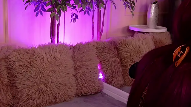 CrystalRedx online show from January 15, 2026, 5:45 am