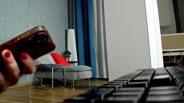 KarinaSparks online show from December 14, 2025, 6:01 pm