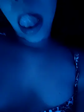 YANKERAPUNZEL online show from November 2, 2025, 7:55 am