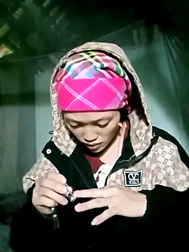 Menu x online show from November 6, 2025, 3:29 am